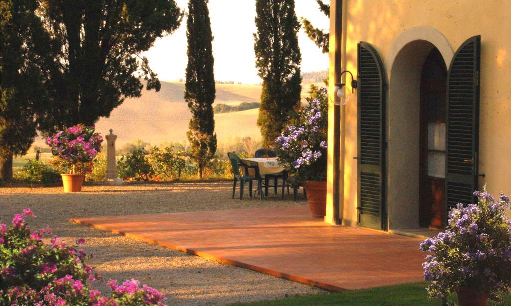Agriturismo San Francesco Amalia And Anna Orciatico Luaran gambar